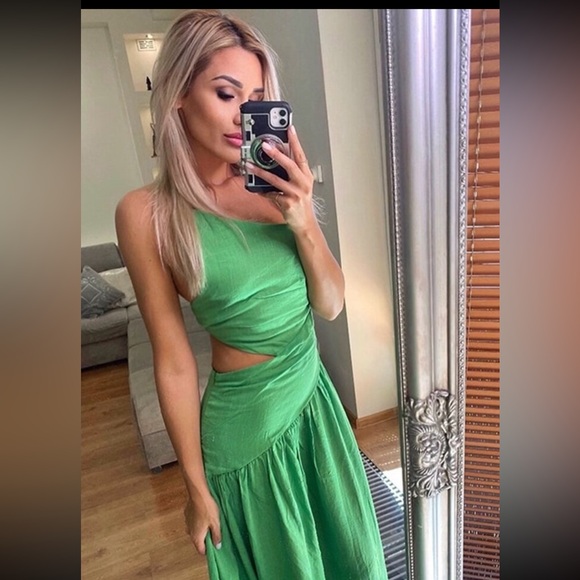 Asymmetrical Green Dress Cut Out Ruched Maxi Lace Up Back - Picture 15 of 15